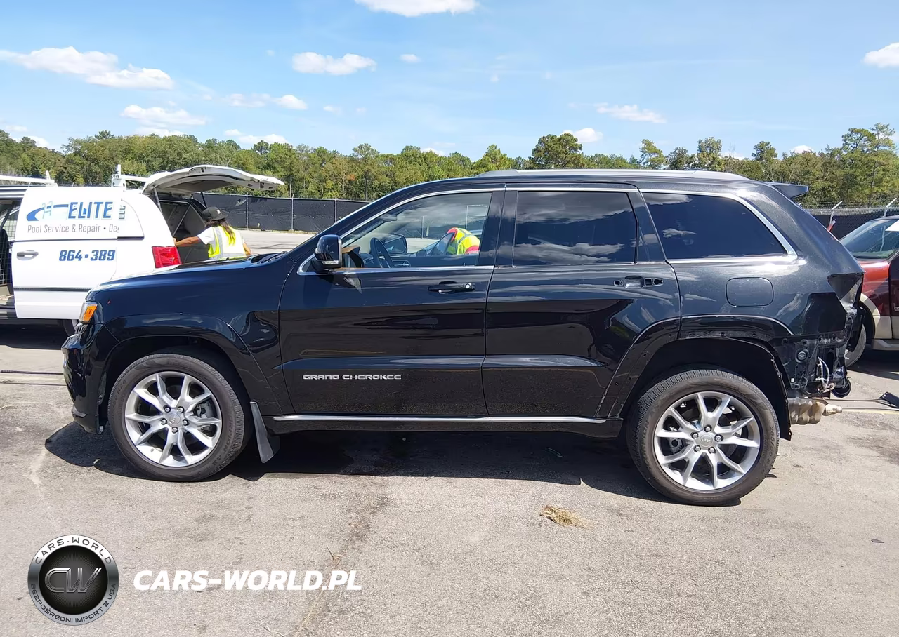 2015 Jeep Grand Cherokee Summit VIN:1C4RJFJT9FC852824 - 15