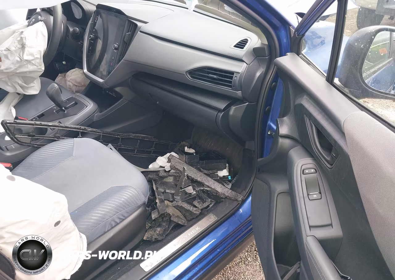 2025 Subaru Crosstrek Premium VIN:JF2GUHDC1SH239150 - 5