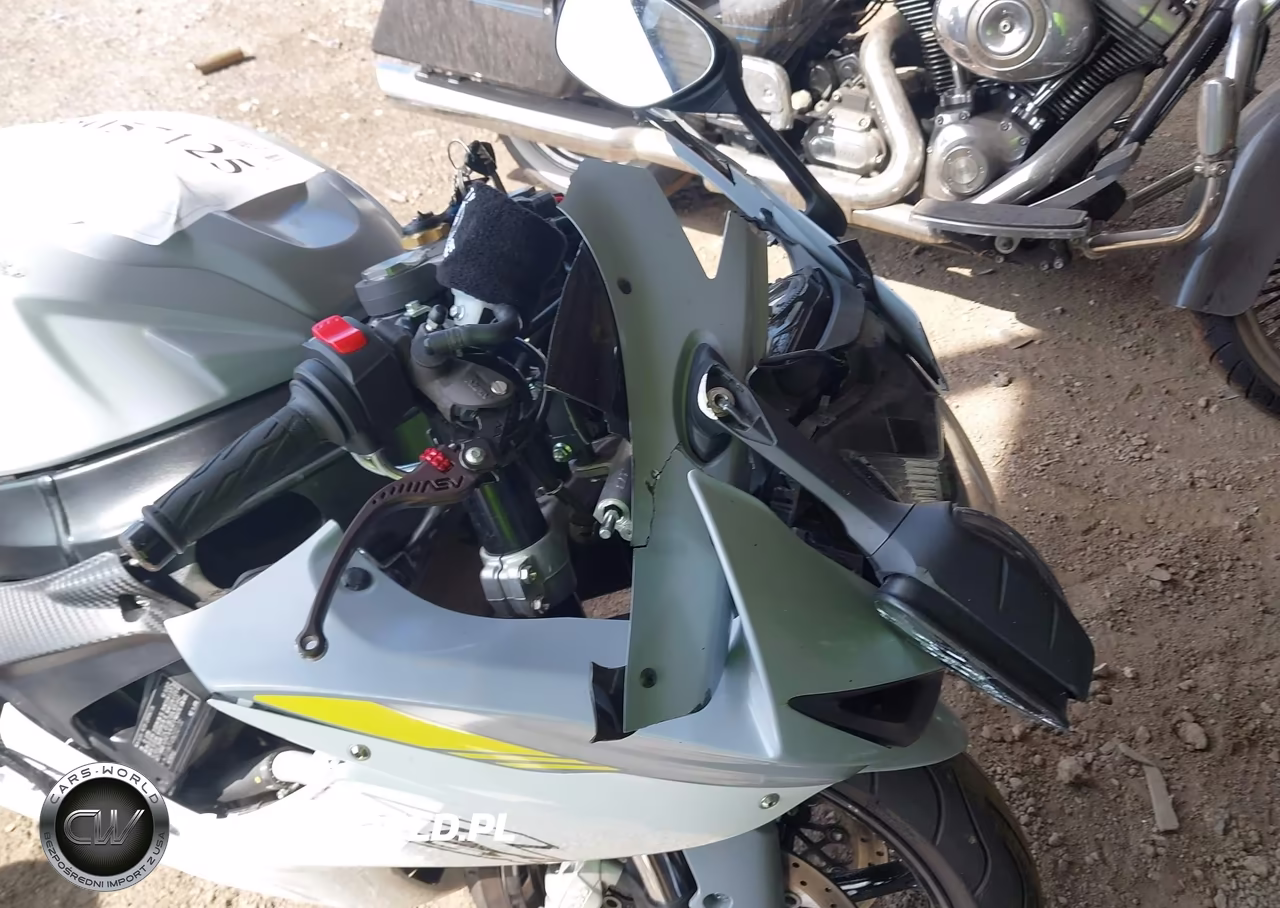 2022 Suzuki Gsx-R600 VIN:JS1GN7FAXN7101130 - 14