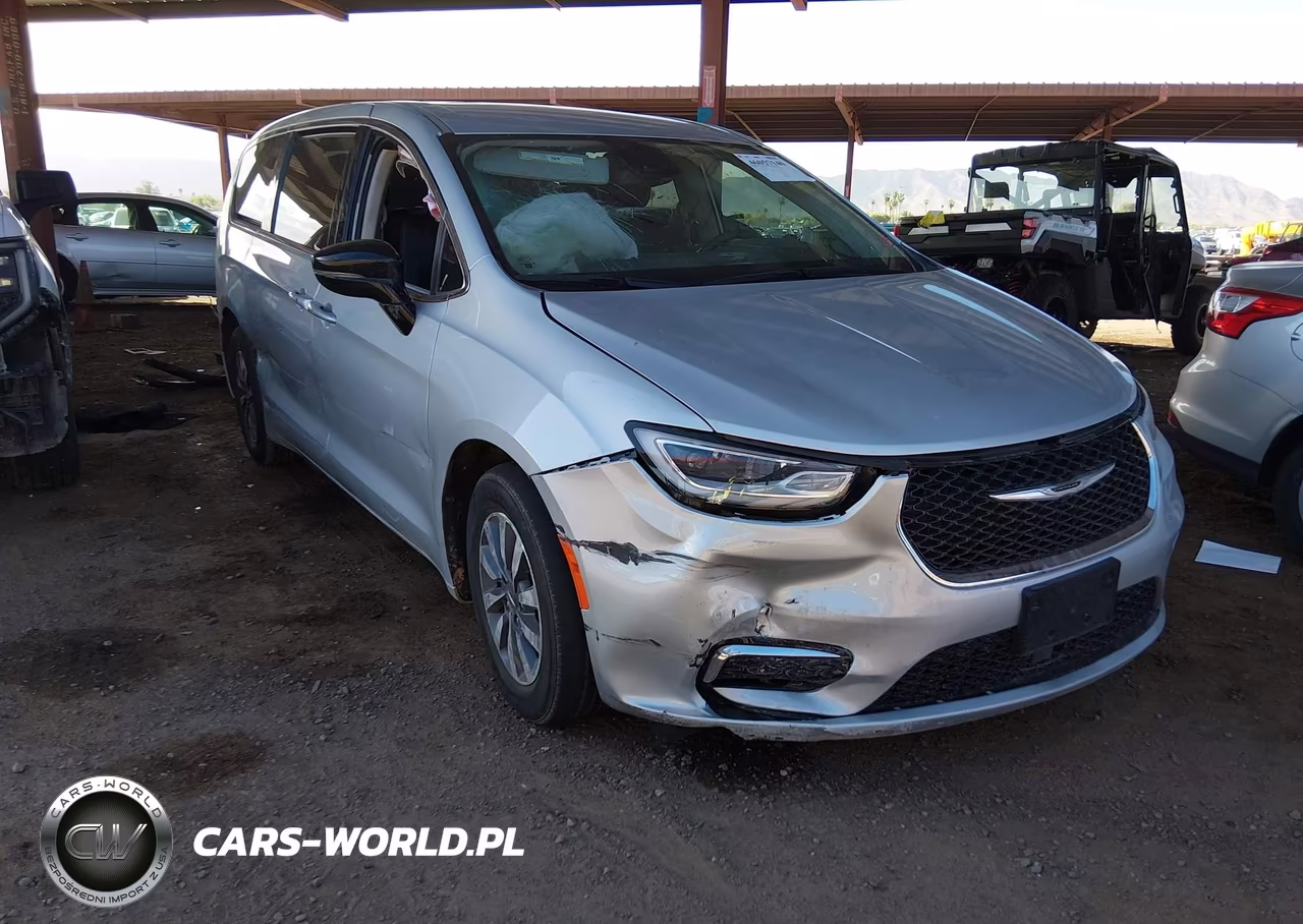 2024 Chrysler Pacifica Hybrid Select