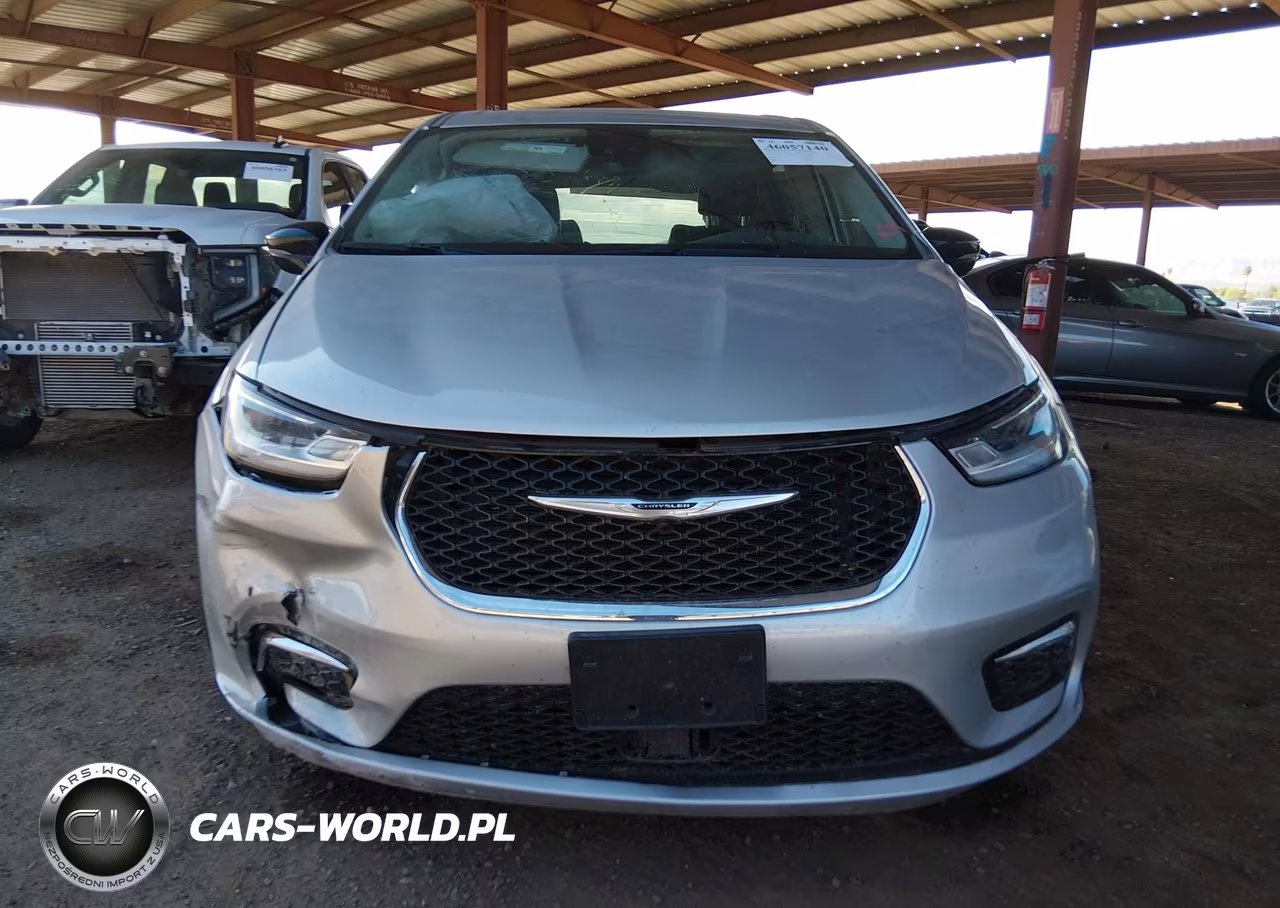 2024 Chrysler Pacifica Hybrid Select VIN:2C4RC1S71RR150426 - 12