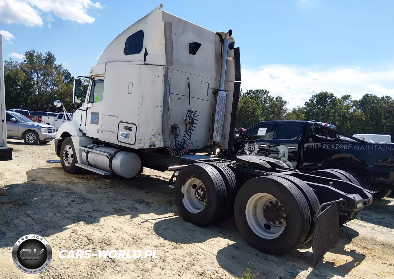 2004 Freightliner Conventional Columbia VIN:1FUJA6CK04LN60504 - 3