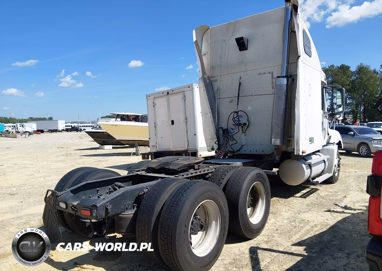 2004 Freightliner Conventional Columbia VIN:1FUJA6CK04LN60504 - 4
