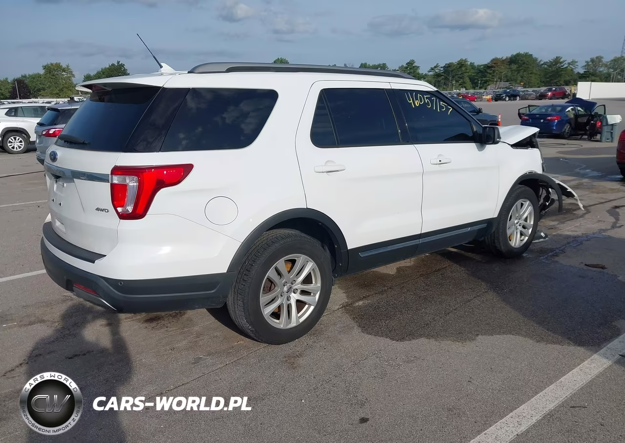 2019 Ford Explorer Xlt VIN:1FM5K8D89KGA21692 - 4