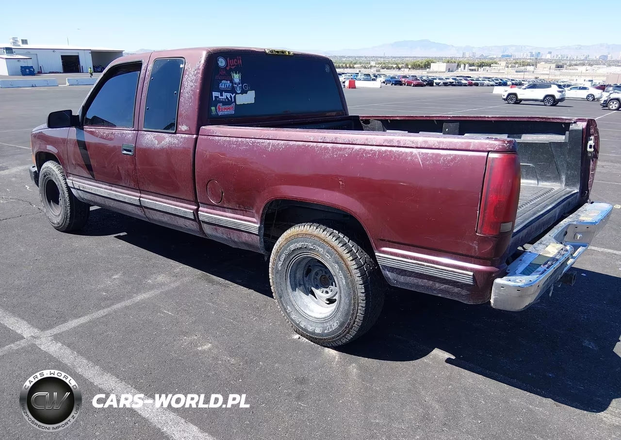 1997 Chevrolet C1500 Fleetside VIN:2GCEC19M7V1163393 - 3