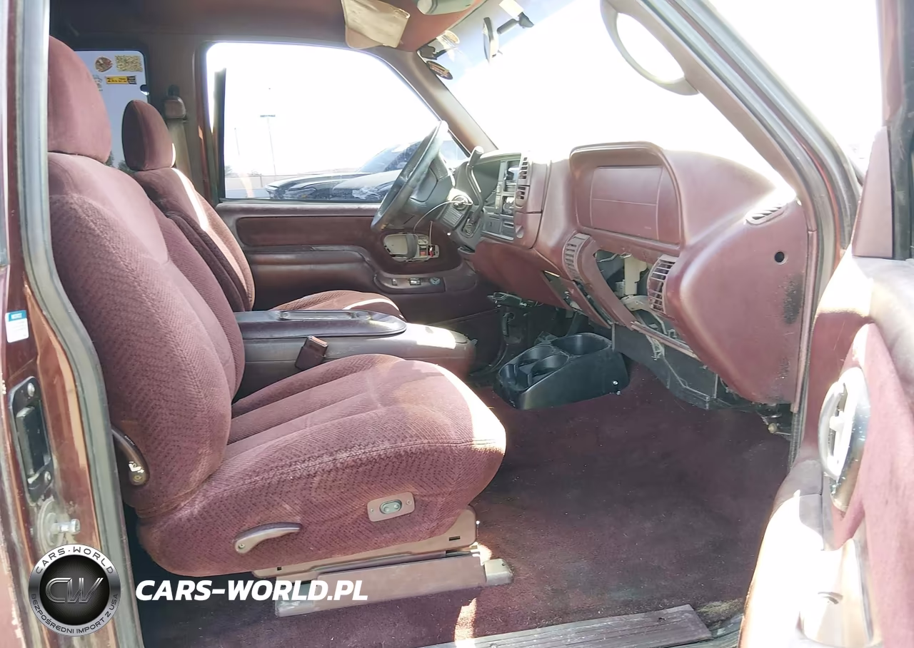 1997 Chevrolet C1500 Fleetside VIN:2GCEC19M7V1163393 - 5