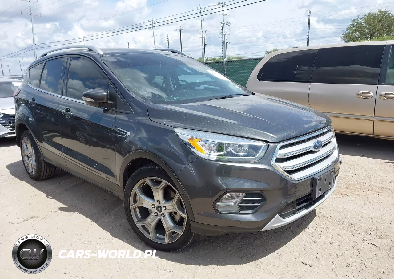 2019 Ford Escape Titanium VIN:1FMCU0J95KUB66133 - 1