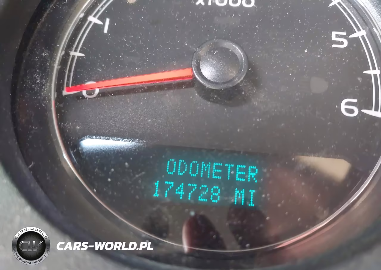 2013 Chevrolet Tahoe Ltz VIN:1GNSCCE08DR164745 - 7