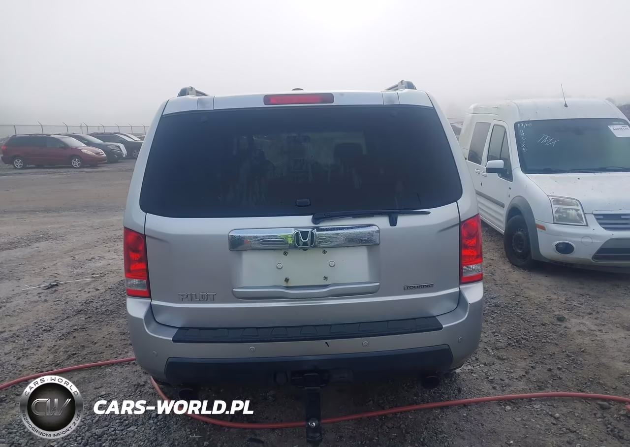 2011 Honda Pilot Touring VIN:5FNYF3H96BB002412 - 16