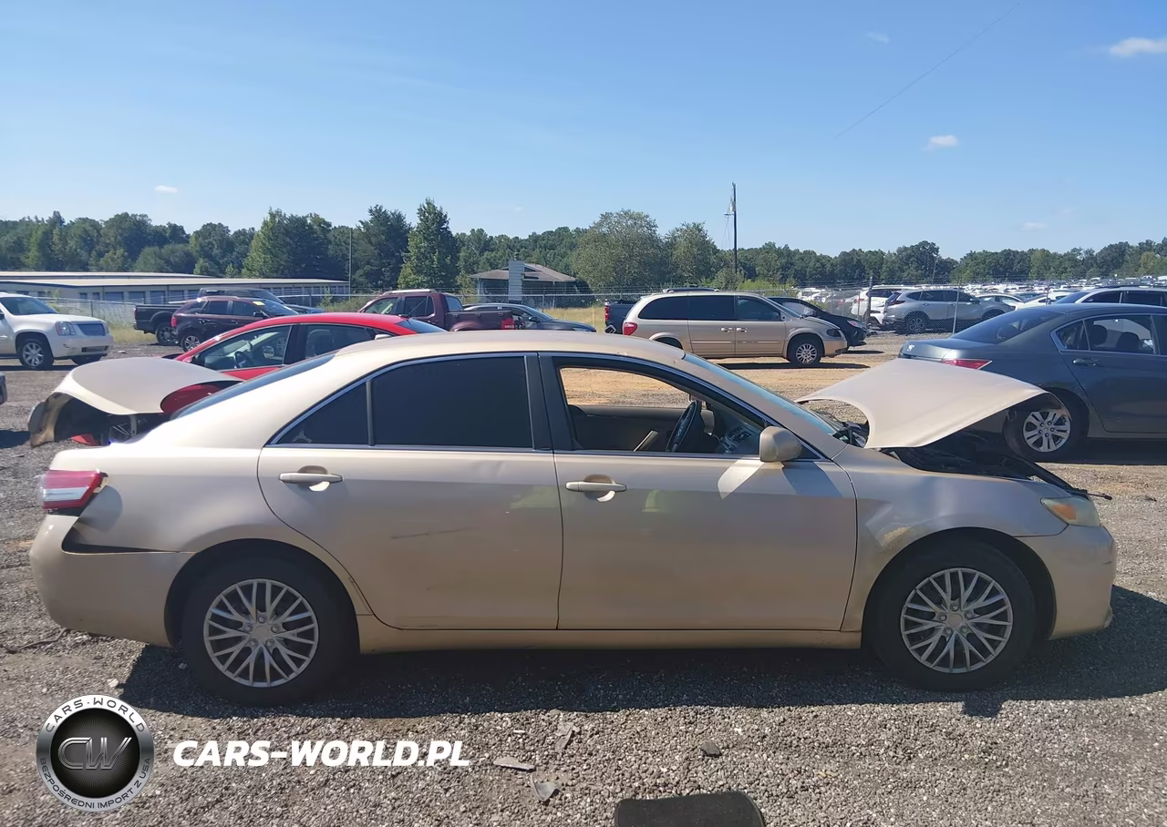 2010 Toyota Camry Le VIN:4T1BF3EK4AU048805 - 13