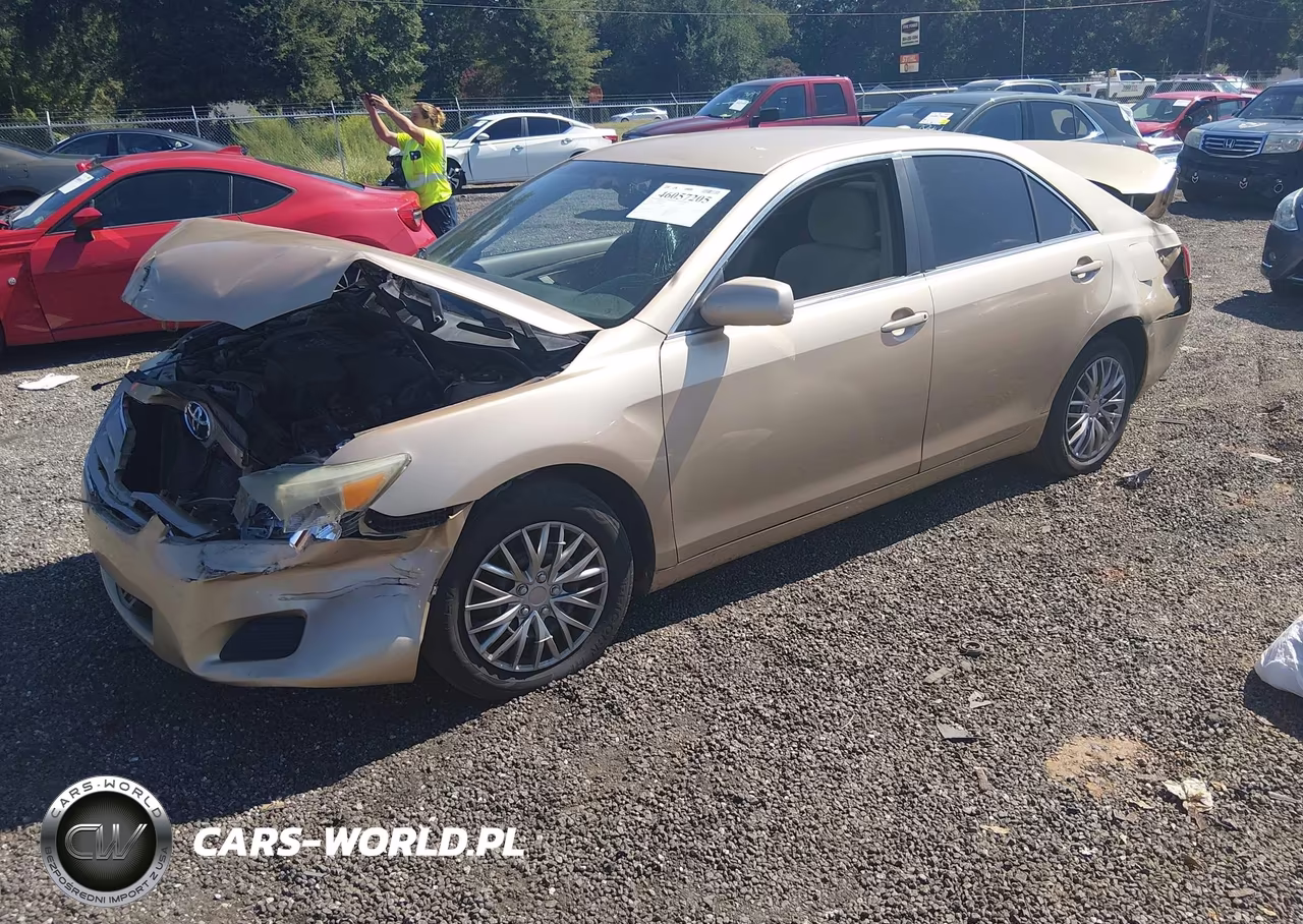 2010 Toyota Camry Le VIN:4T1BF3EK4AU048805 - 2