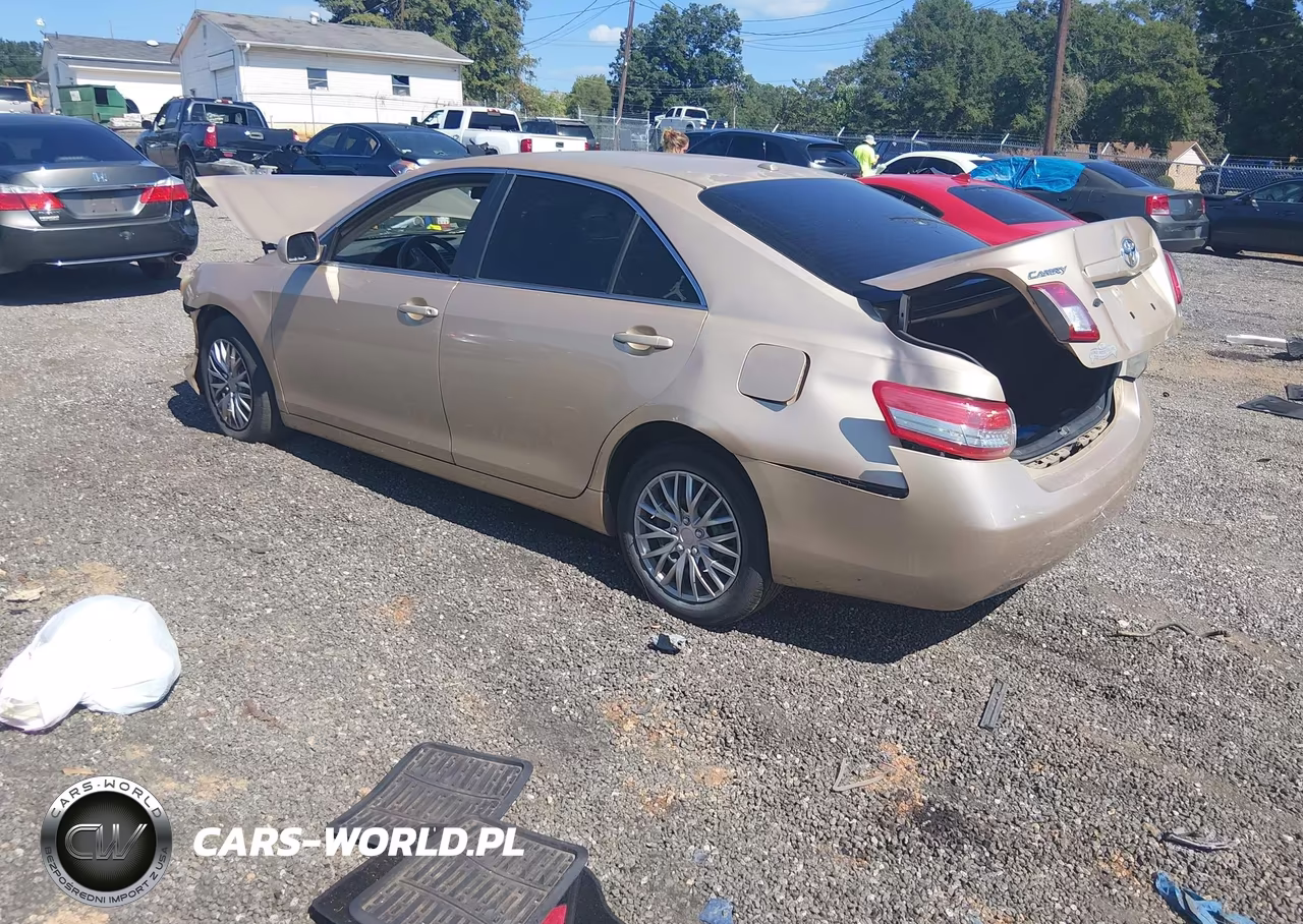 2010 Toyota Camry Le VIN:4T1BF3EK4AU048805 - 3