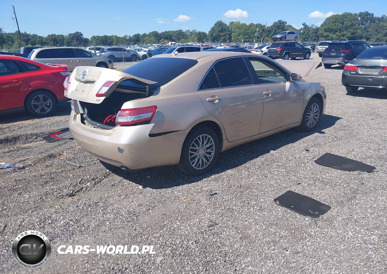 2010 Toyota Camry Le VIN:4T1BF3EK4AU048805 - 4