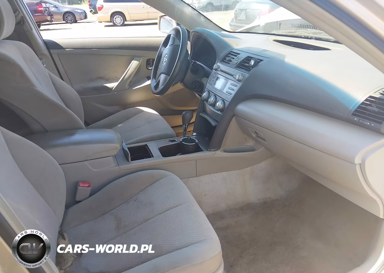 2010 Toyota Camry Le VIN:4T1BF3EK4AU048805 - 5