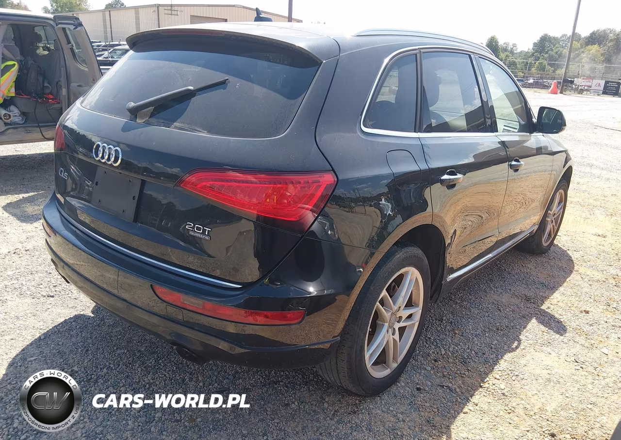 2015 Audi Q5 2.0T Premium VIN:WA1LFAFP6FA147362 - 4