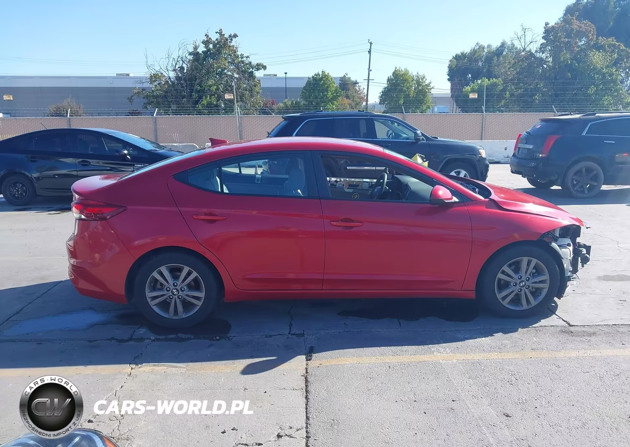2018 Hyundai Elantra Sel VIN:5NPD84LF9JH222364 - 13