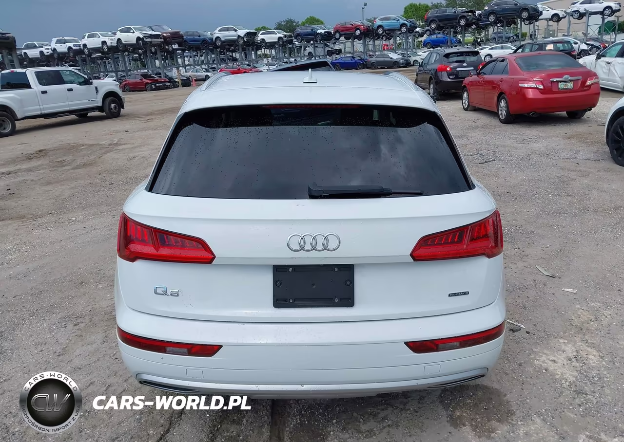 2019 Audi Q5 45 Premium VIN:WA1ANAFY6K2114899 - 17