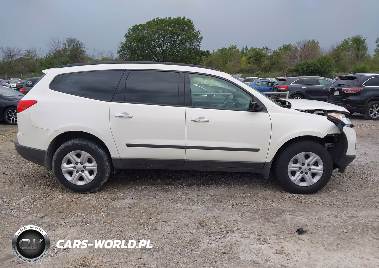 2012 Chevrolet Traverse Ls VIN:1GNKREED0CJ374380 - 13