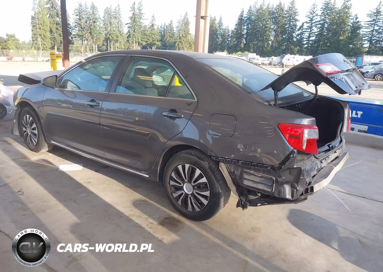 2013 Toyota Camry Le VIN:4T1BF1FK2DU658659 - 3