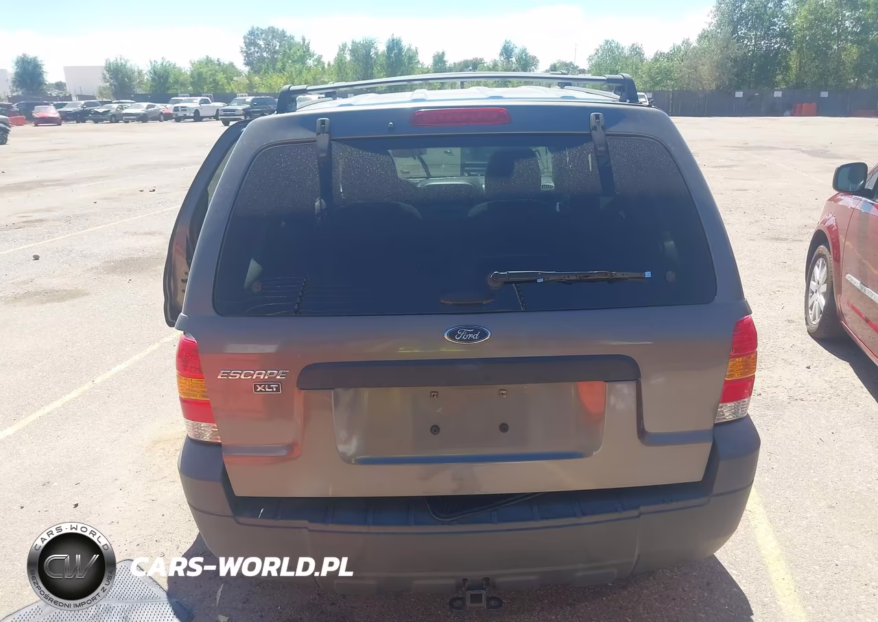 2005 Ford Escape Xlt VIN:1FMYU93105KA07831 - 15