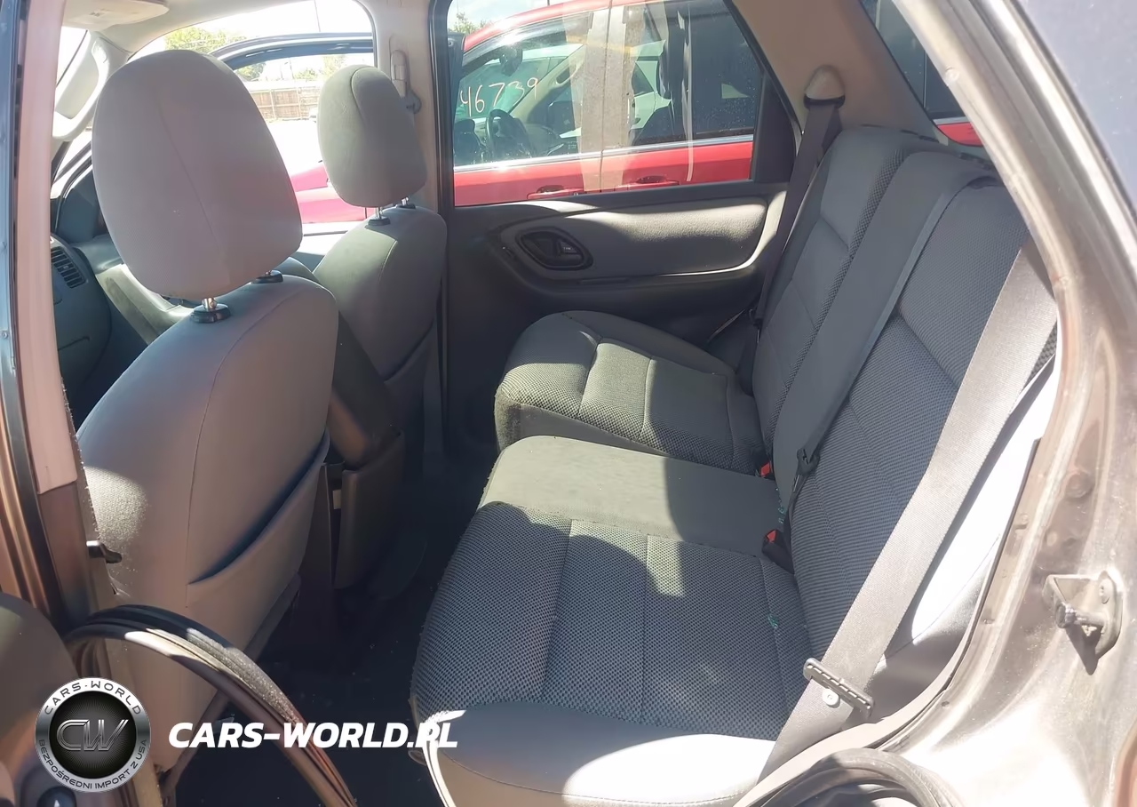2005 Ford Escape Xlt VIN:1FMYU93105KA07831 - 8