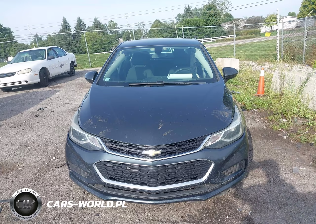 2018 Chevrolet Cruze Lt Auto VIN:1G1BE5SM5J7109739 - 12
