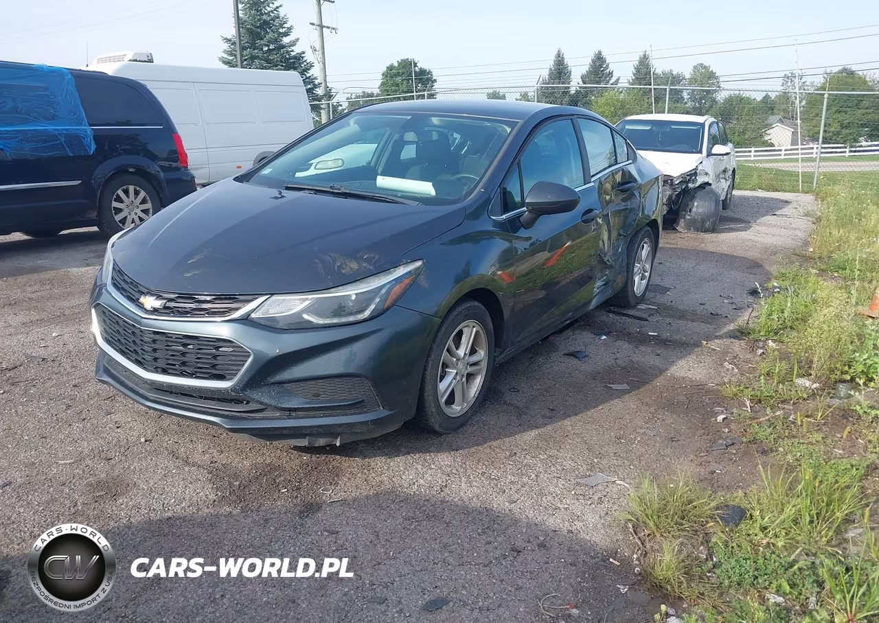 2018 Chevrolet Cruze Lt Auto VIN:1G1BE5SM5J7109739 - 2