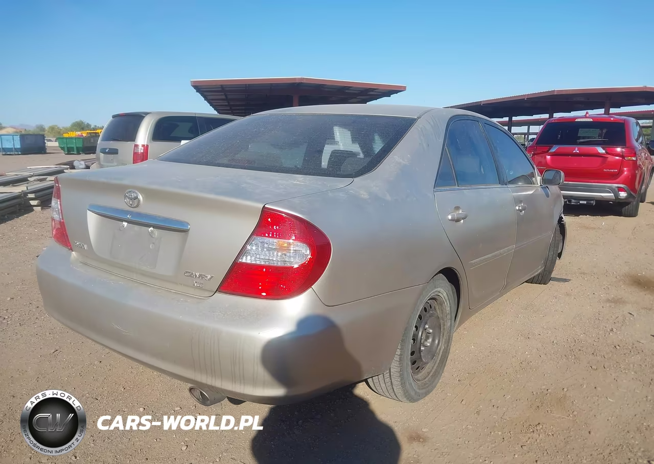 2004 Toyota Camry Xle VIN:4T1BE32K34U850306 - 4