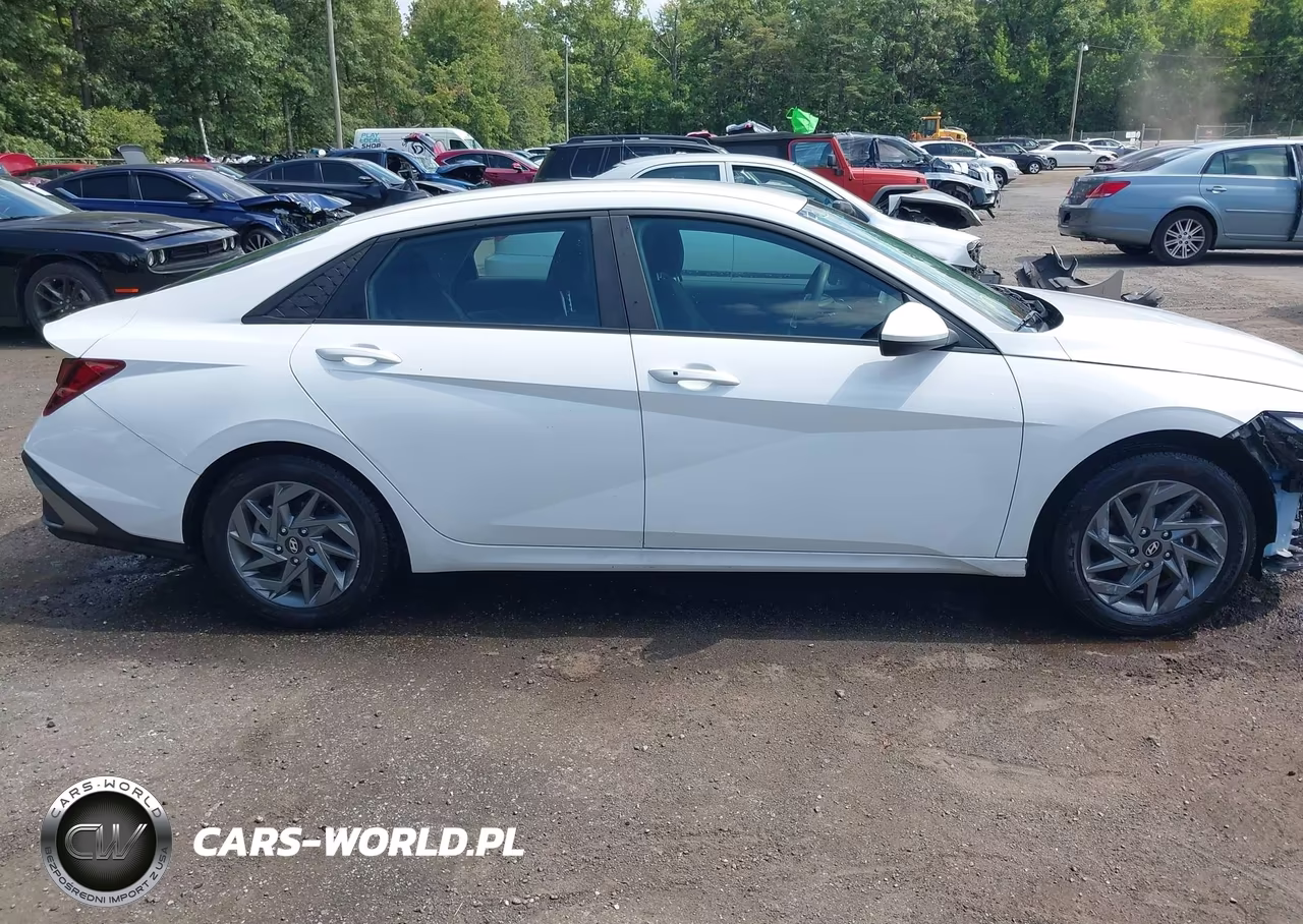2024 Hyundai Elantra Sel VIN:KMHLM4DGXRU647300 - 14