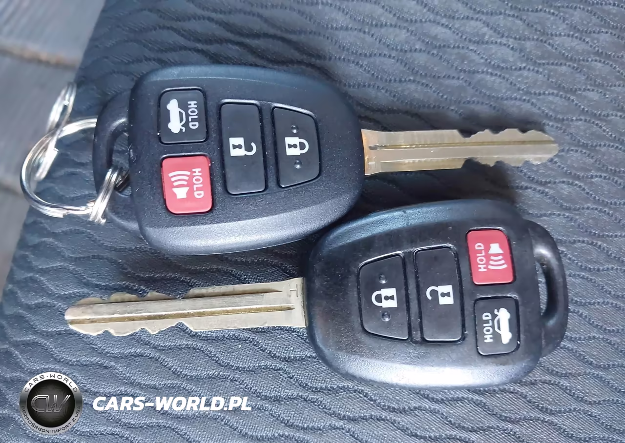 2019 Toyota Corolla Le VIN:5YFBURHE0KP935707 - 11
