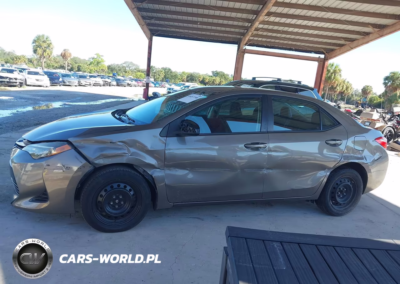 2019 Toyota Corolla Le VIN:5YFBURHE0KP935707 - 14