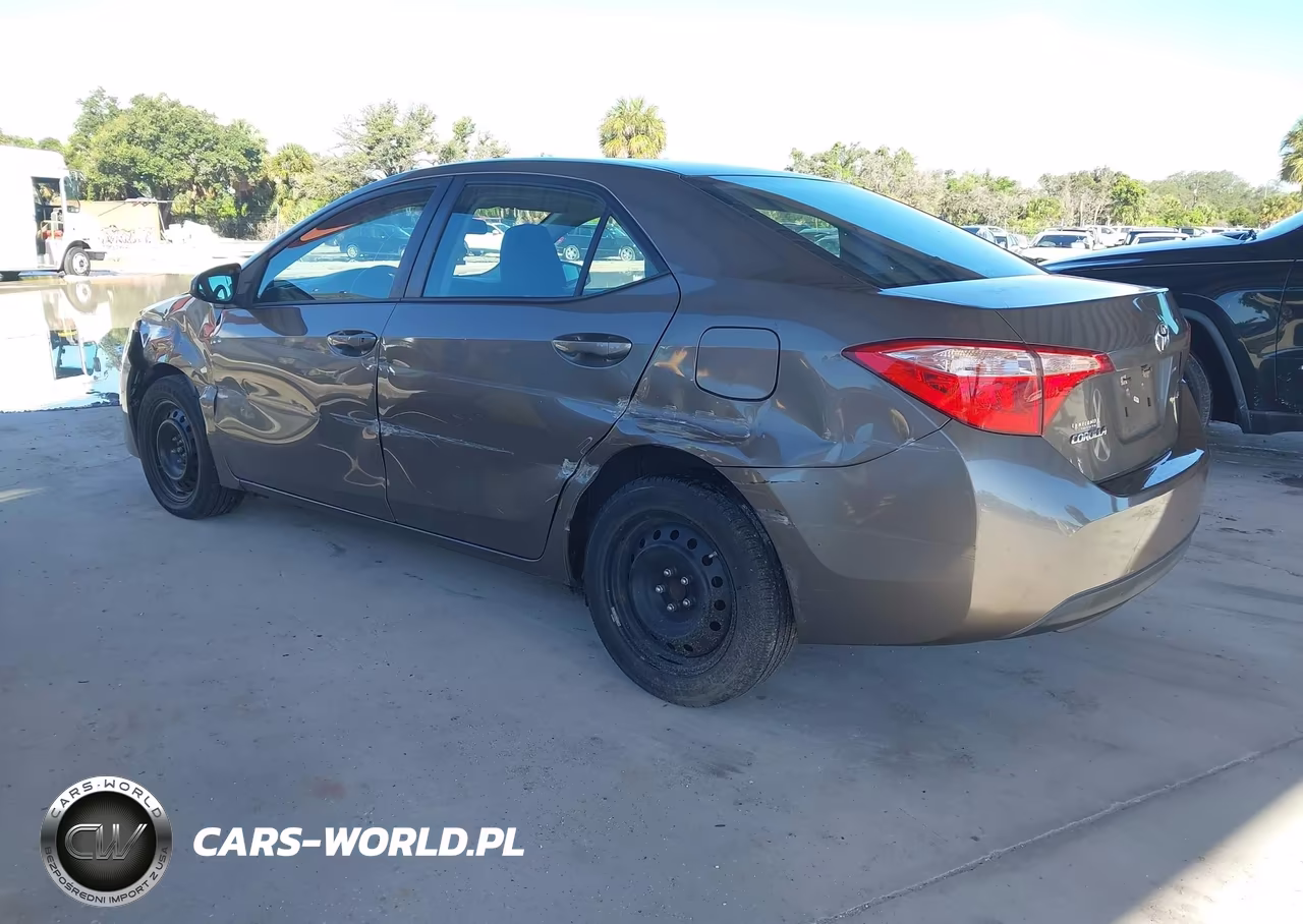 2019 Toyota Corolla Le VIN:5YFBURHE0KP935707 - 3