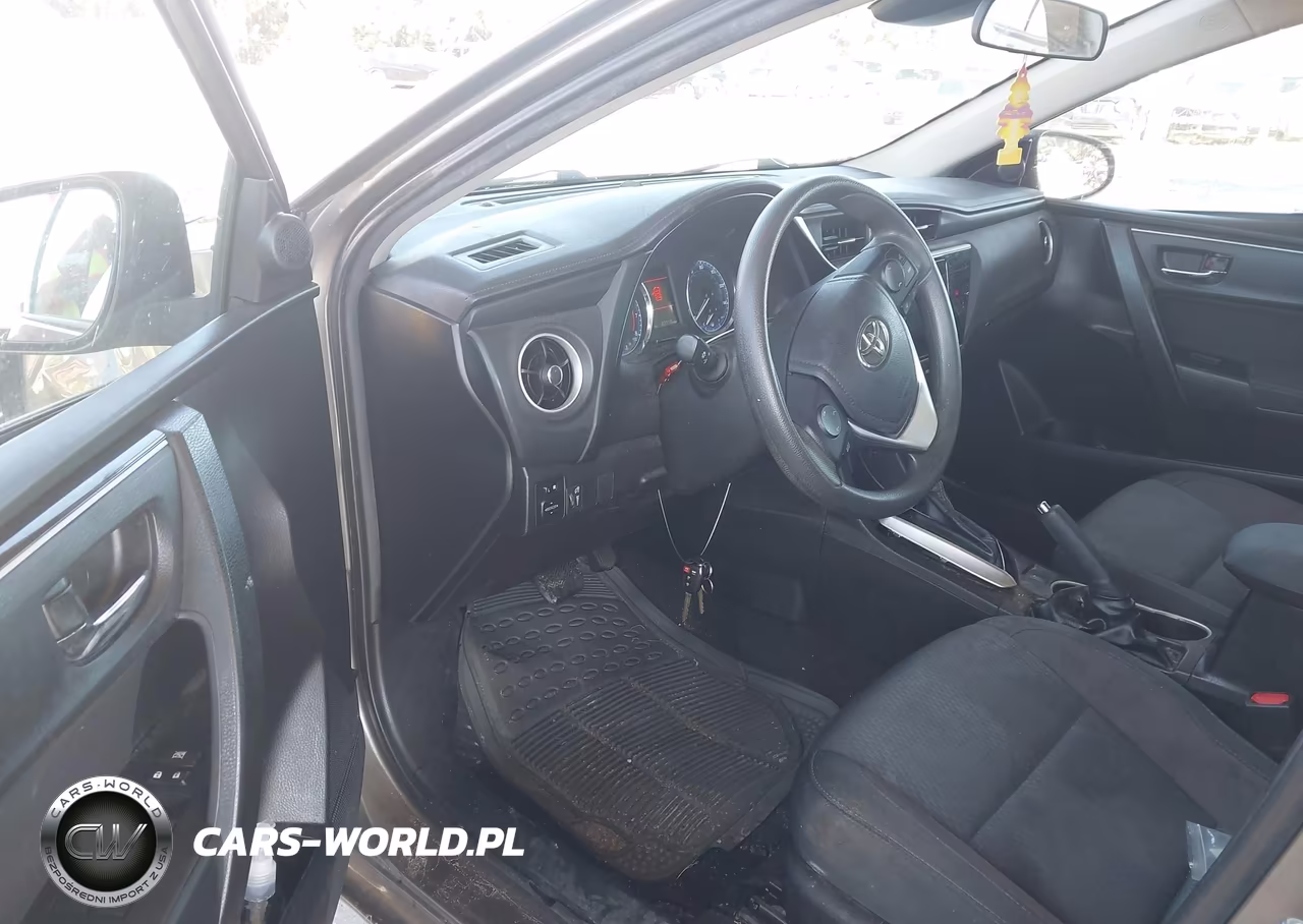 2019 Toyota Corolla Le VIN:5YFBURHE0KP935707 - 5