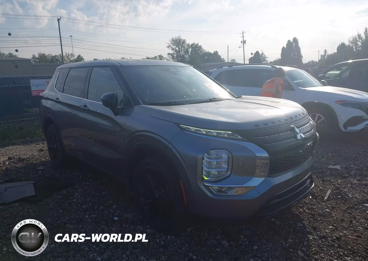 2022 Mitsubishi Outlander Black Edition S-Awc-Se 2.5 S-Awc-Se Launch Edition S-Awc – zdjęcie 1 z 16