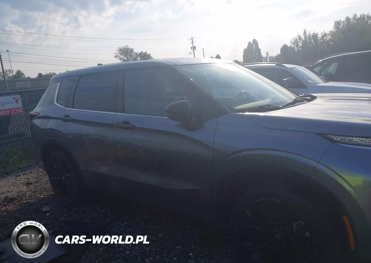 2022 Mitsubishi Outlander Black Edition S-Awc-Se 2.5 S-Awc-Se Launch Edition S-Awc VIN:JA4J4UA87NZ083217 - 13