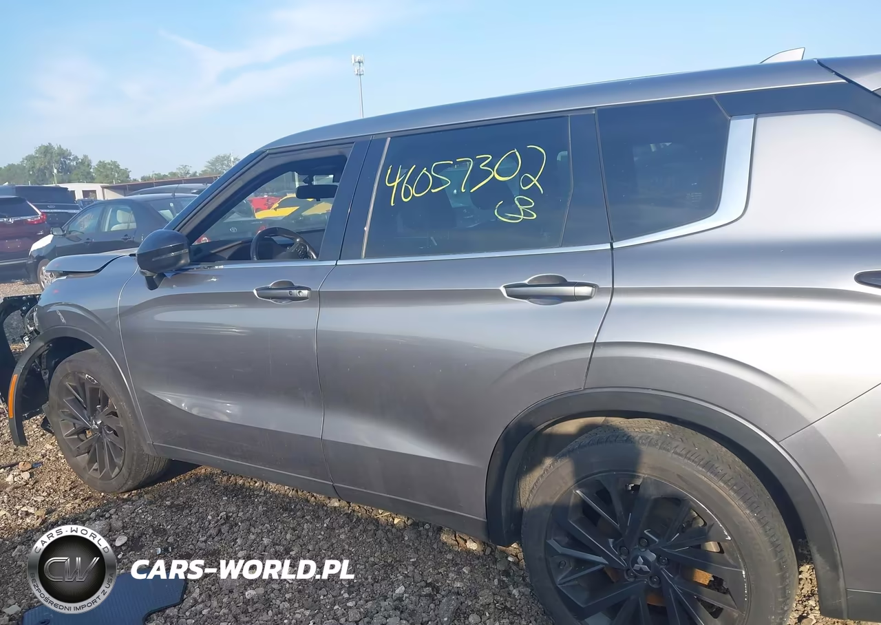 2022 Mitsubishi Outlander Black Edition S-Awc-Se 2.5 S-Awc-Se Launch Edition S-Awc VIN:JA4J4UA87NZ083217 - 14