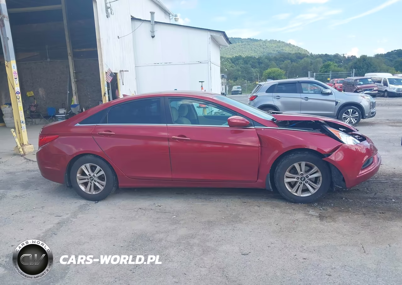 2013 Hyundai Sonata Gls VIN:5NPEB4AC5DH712335 - 13