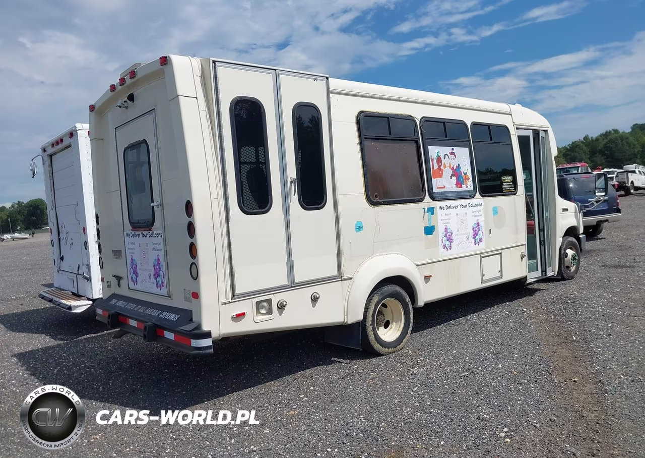 2014 Ford E-450 Cutaway VIN:1FDFE4FS6EDA26738 - 4