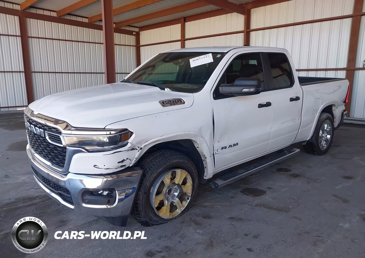 2025 Ram 1500 Big Horn Crew Cab 4X4 6'4 Box VIN:1C6SRFBP1SN738530 - 2