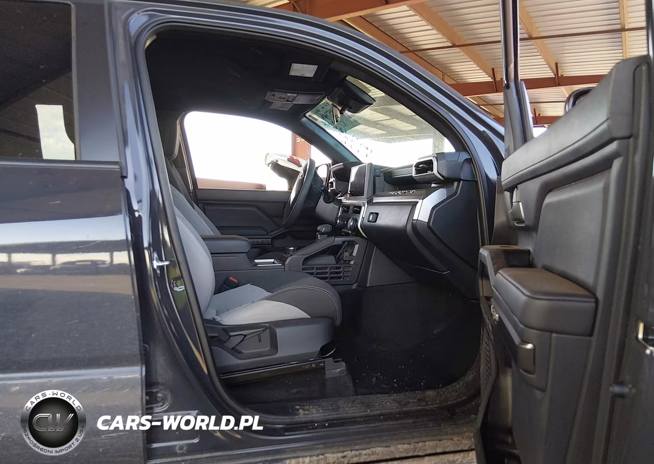 2026 Toyota Tacoma Trd Sport VIN:3TMLB5JN4TM279355 - 5