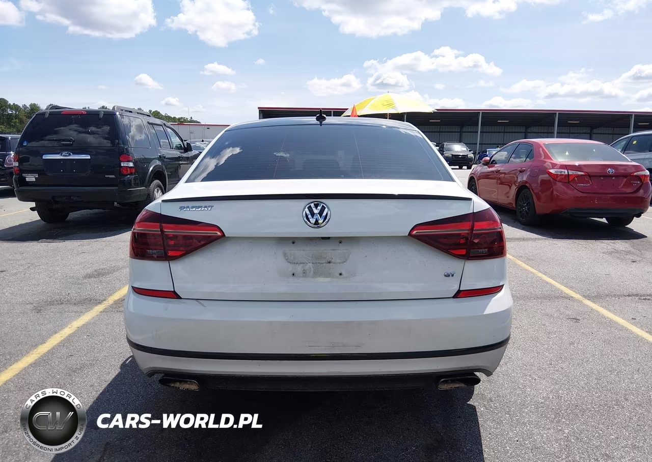 2018 Volkswagen Passat 3.6L V6 Gt VIN:1VWJM7A34JC038628 - 17