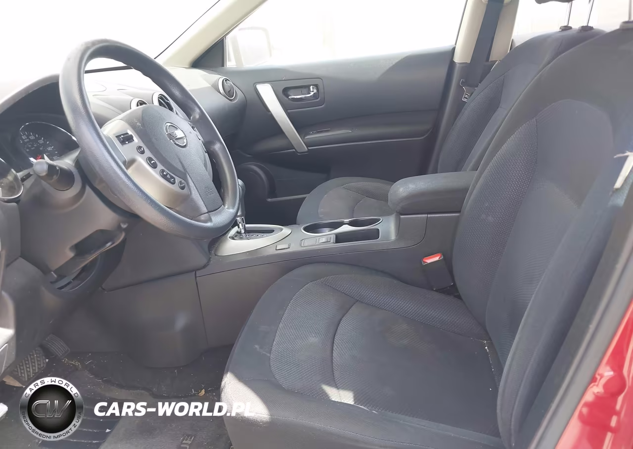 2015 Nissan Rogue Select S VIN:JN8AS5MT3FW153871 - 5
