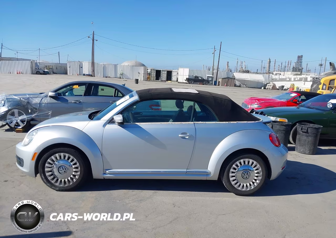 2013 Volkswagen Beetle 2.5L VIN:3VW5P7AT2DM830868 - 14