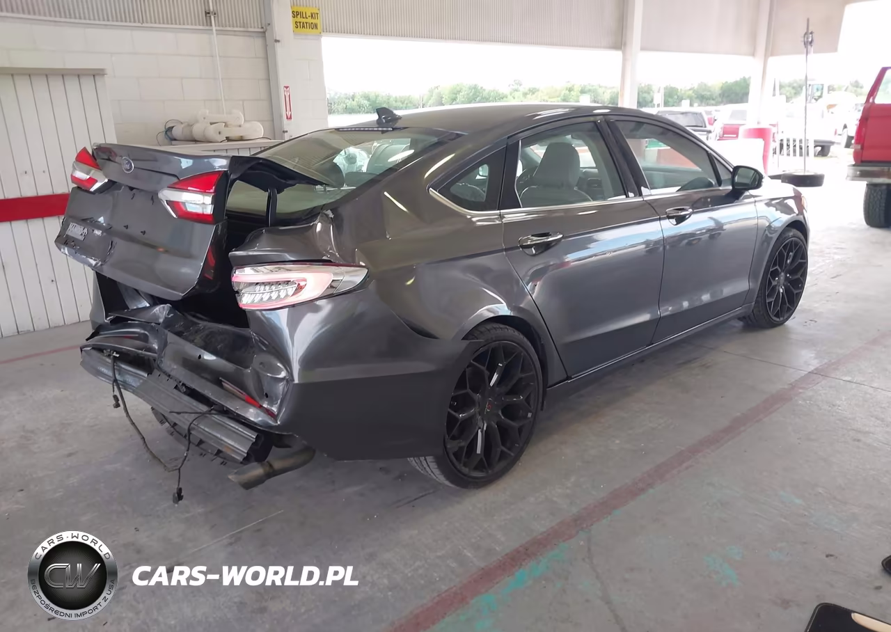 2020 Ford Fusion Sel VIN:3FA6P0CD5LR115739 - 4
