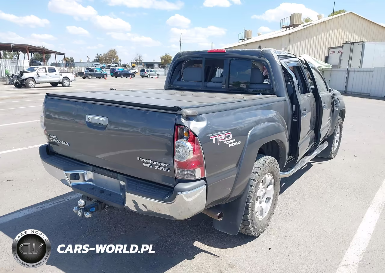 2009 Toyota Tacoma Prerunner V6 VIN:3TMJU62N39M088654 - 4