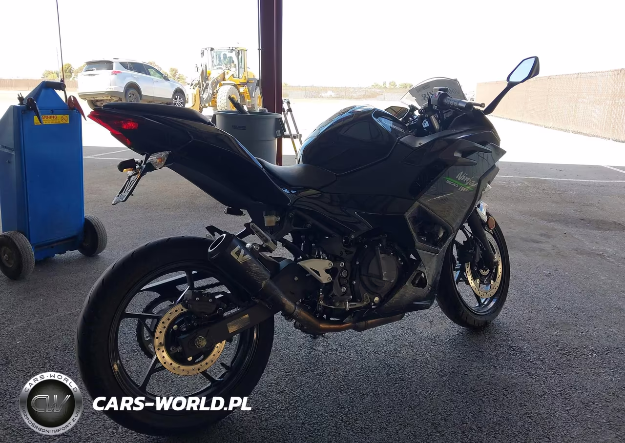 2024 Kawasaki Ex500 VIN:ML5EXGG13RDA01011 - 4
