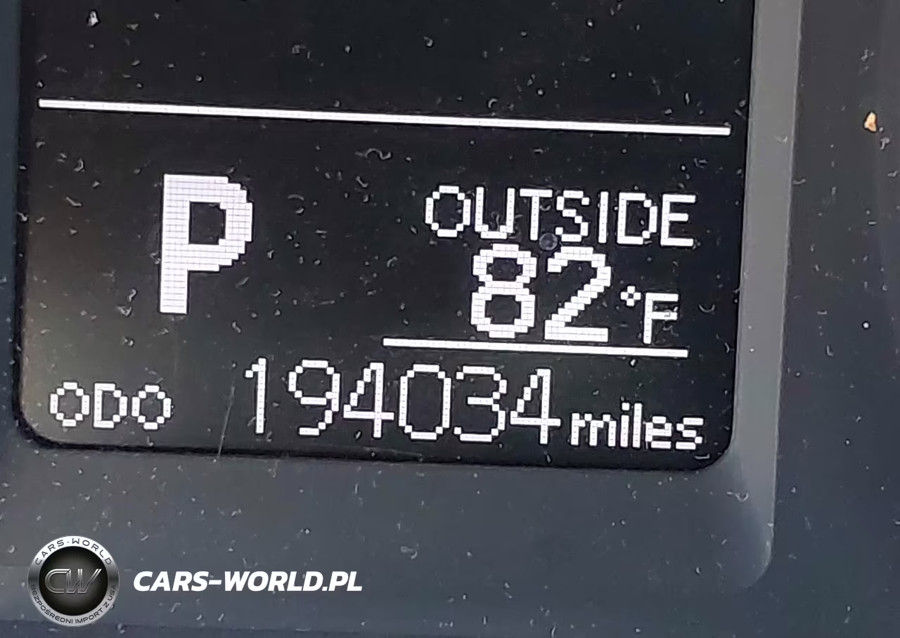 2019 Toyota Corolla Le VIN:5YFBURHE5KP922564 - 15