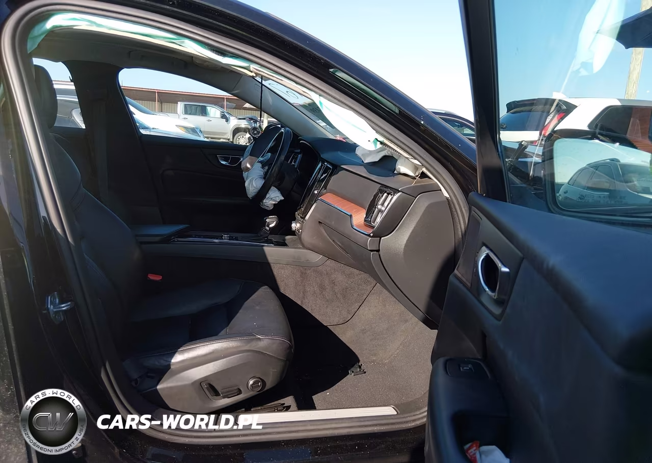 2021 Volvo S60 T5 Momentum VIN:7JR102TZ0MG107767 - 5
