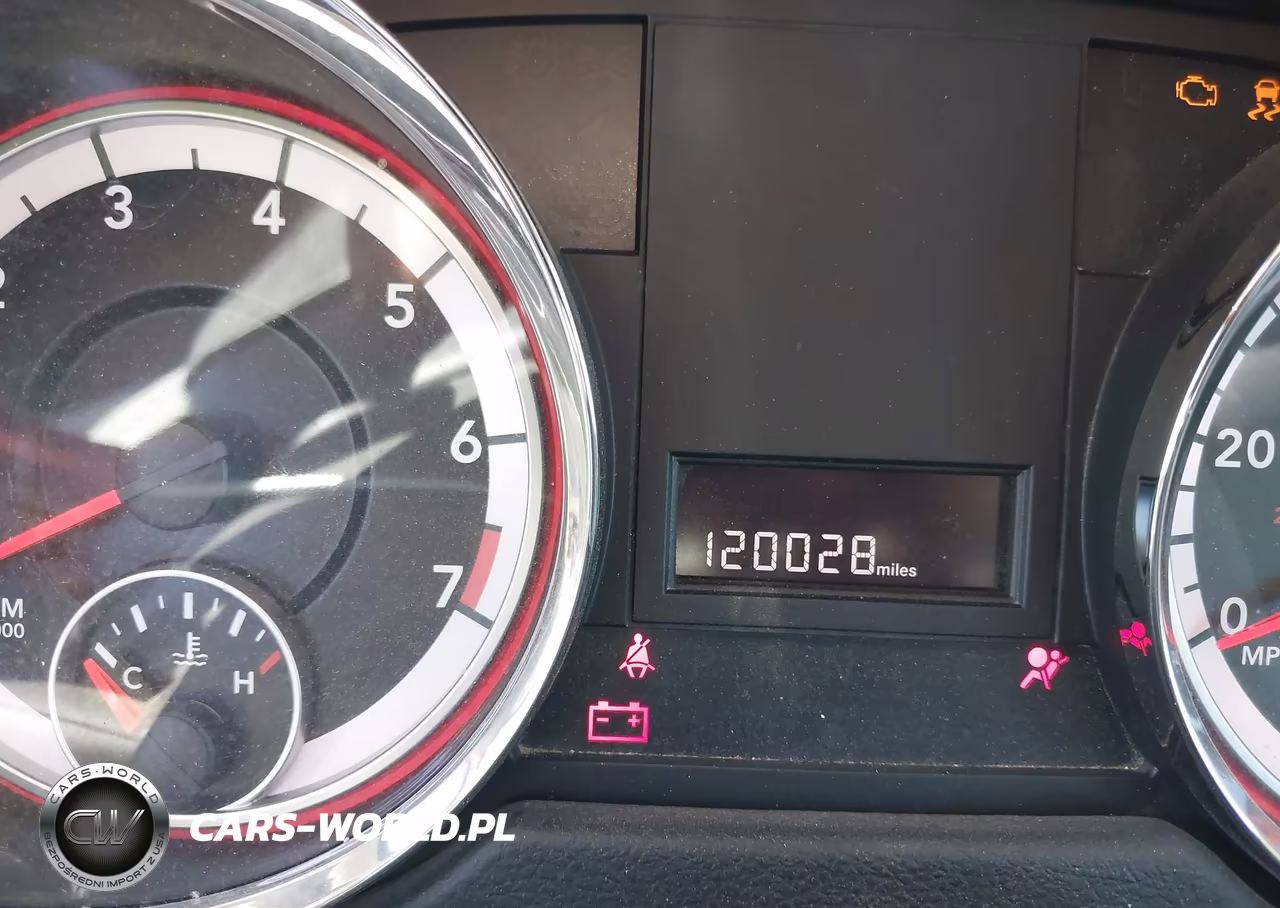 2015 Dodge Grand Caravan American Value Pkg VIN:2C4RDGBG6FR738236 - 15
