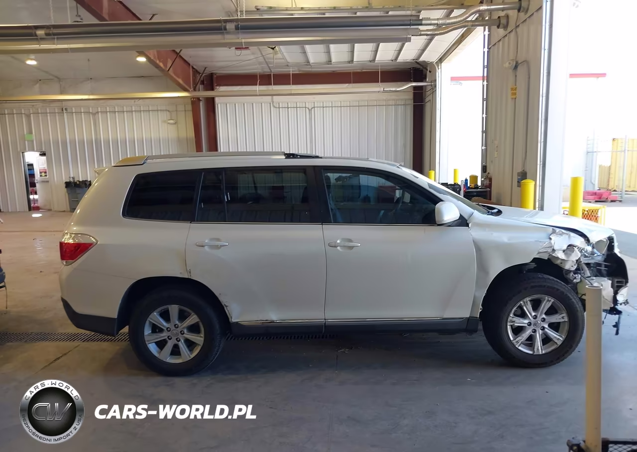 2013 Toyota Highlander Se V6 VIN:5TDBK3EH9DS196252 - 13